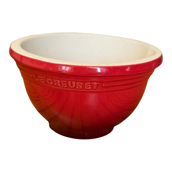 Le Creuset Stoneware Ombré Red Cerise 20 Ounce Mortar Bowl Only, NO PESTLE - Picture 1 of 7